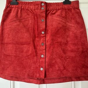 Cute suede skirt
